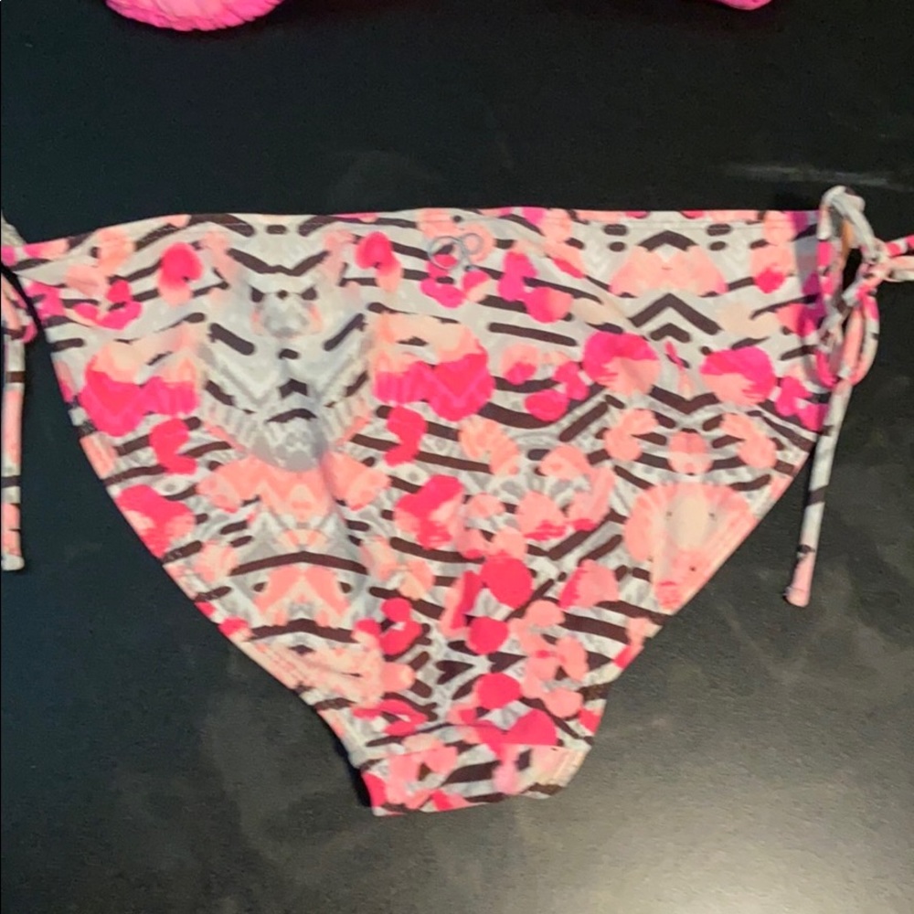 Bikini bottom - Picture 3 of 3